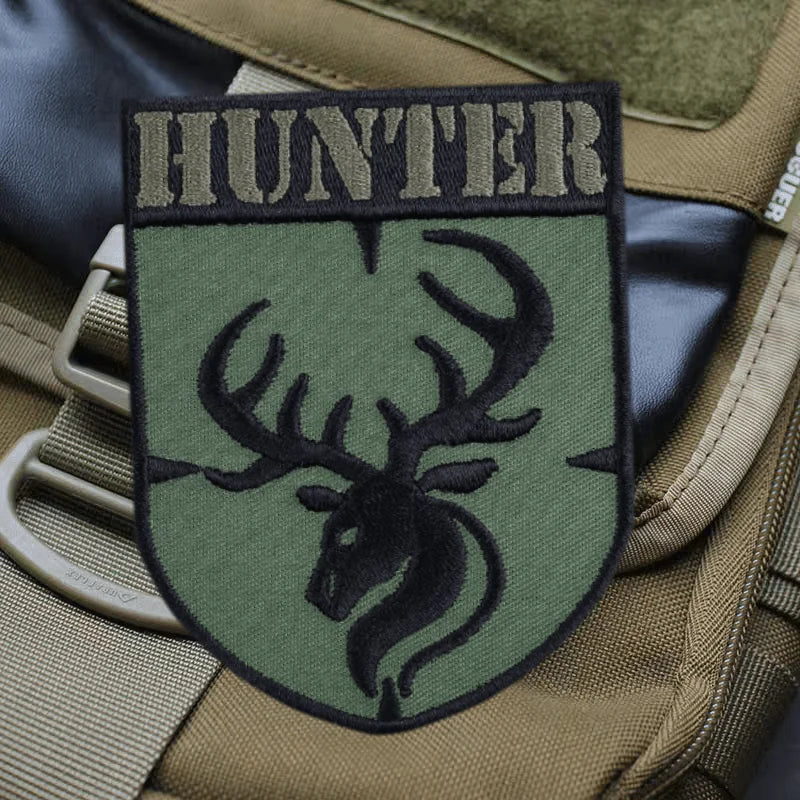 Hunter Deer Embroidery Patch Deer Head Antlers Hook and Loop Morale Badge Armband Backpack Hats Stickers Patches for Clothing